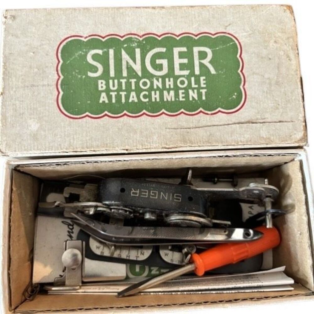Singer Sewing Machine Buttonhole Attachment No. 121795